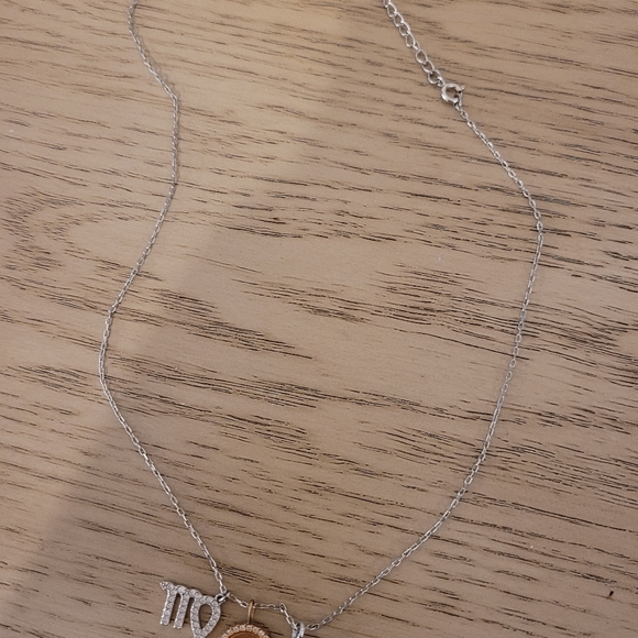 Swarovski Virgo zodiac necklace - Picture 2 of 5